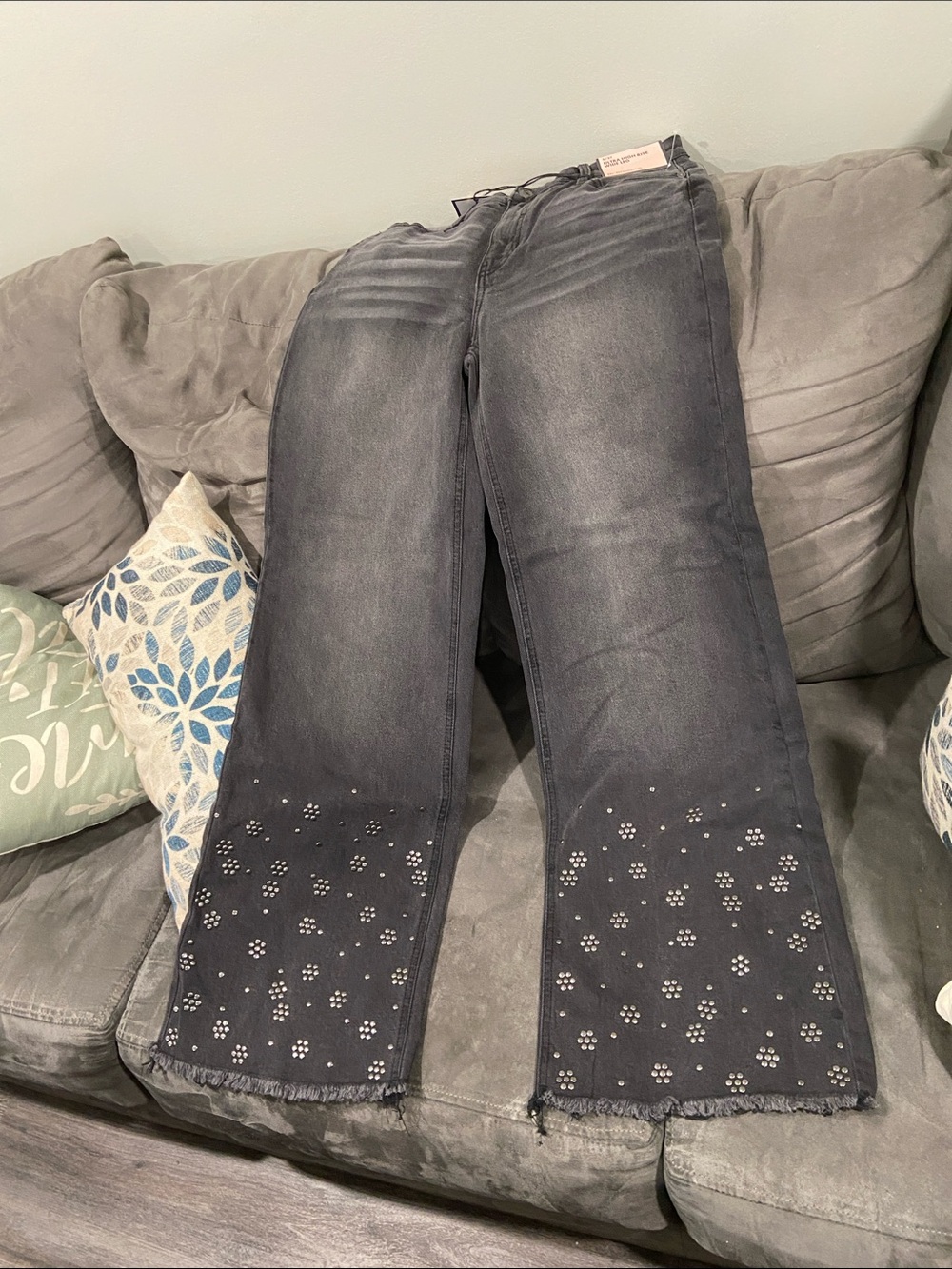 BCBGeneration Charcoal Gray Wide-Leg Jeans with Studded Floral Cuff